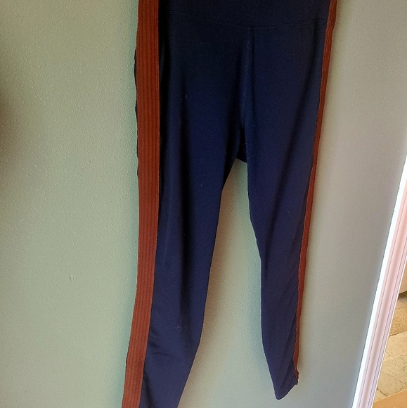 Athleta Track Tux Tights in Navy, Size Medium - Picture 5 of 6